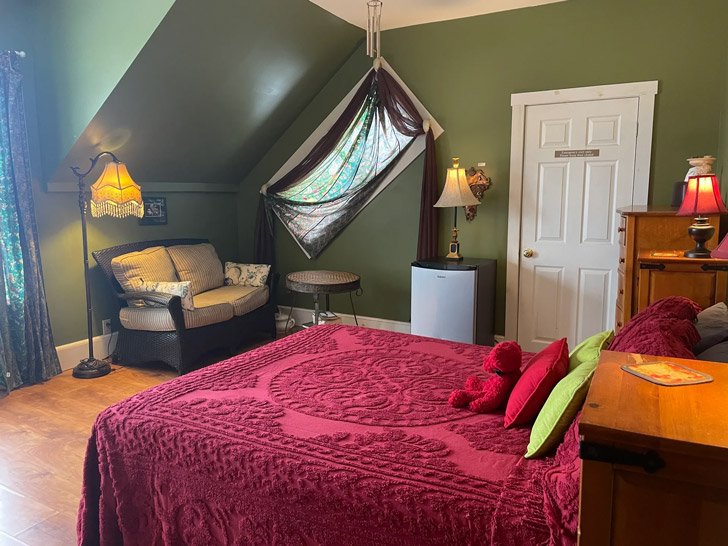 Bob-Room-3